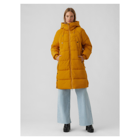 Oranžový prošívaný zimní kabát s kapucí VERO MODA Aura
