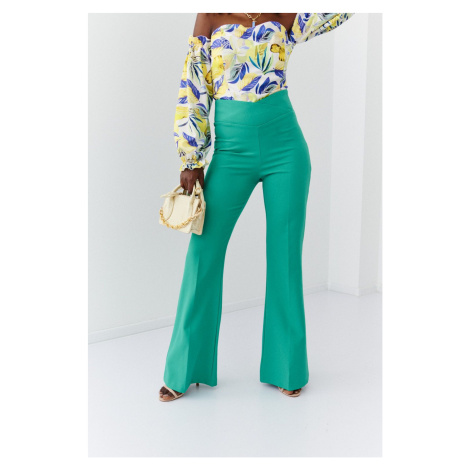 Elegantní zelené dámské kalhoty s rozšířenými nohavicemi FASARDI