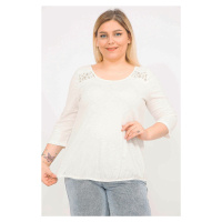 Şans Women's Bone Plus Size Blouse with Capri Sleeves with Lace and Elastic Detail on the Should