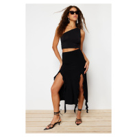 Trendyol Black Slit and Ruffle Detail Maxi Skirt