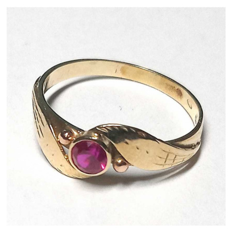 AutorskeSperky.com - 14 kt zlatý prsten s rubínem - S4323