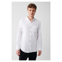 Avva Men's White 100% Cotton Buttoned Collar Pocket Standard Fit Normal Cut Shirt