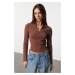 Trendyol Brown Faded Effect/Washed Fitted/Fits the Body Zipper Collar Flexible Knitted Blouse