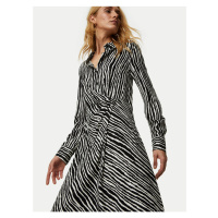 Bílo-černé dámské košilové midi šaty se zvířecím vzorem Marks & Spencer