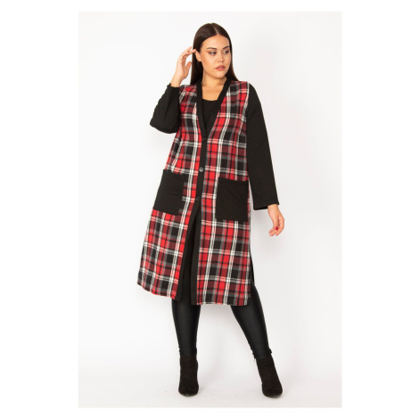 Şans Women's Plus Size Red Checked Patterned Front Buttons and Cape with Pocket