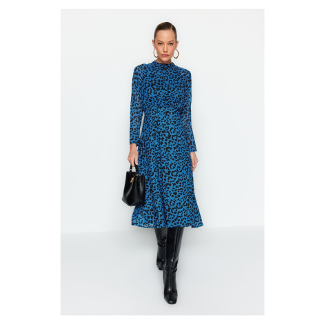 Tkané šaty Trendyol Blue Midi Leopard vzor