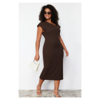 Trendyol Curve Brown Asymmetric Collar Knitted Dress