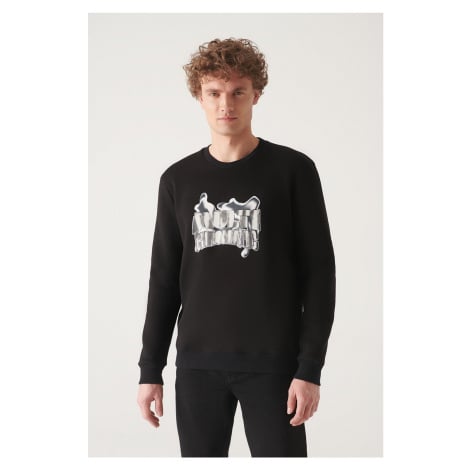 Avva Men's Black Crew Neck 3 Thread Fleece Hologram Printed Regular Fit Sweatshirt