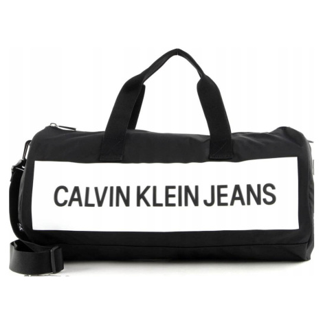 Pánské cestovní tašky Calvin Klein >>> vybírejte z 34 tašek Calvin Klein  ZDE | Modio.cz