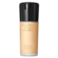 MAC Cosmetics Hydratační make-up Studio Radiance (Serum Powered Foundation) 30 ml NC20