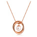 Ocelový náhrdelník v měděné barvě - kuličkový řetízek, dva zkřížené kruhy, perleťová kulička