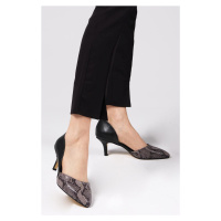 Mio Gusto Rene Gray Color Short Heeled Women's Shoes