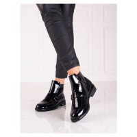 Moderní kotníčkové boty dámské černé na plochém podpatku