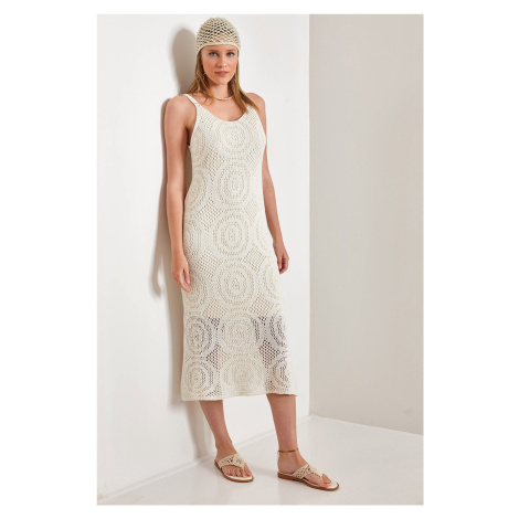 Bianco Lucci Women's Round Patterned Strap Knitwear Dress
