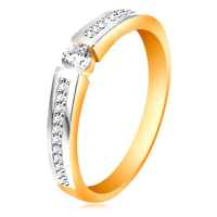 Zlatý 14K prsten s lesklými dvoubarevnými rameny, čiré zirkony
