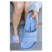 Světle modré gumové nízké pantofle Barbados EVA