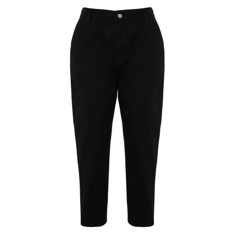 Trendyol Curve Džíny černá