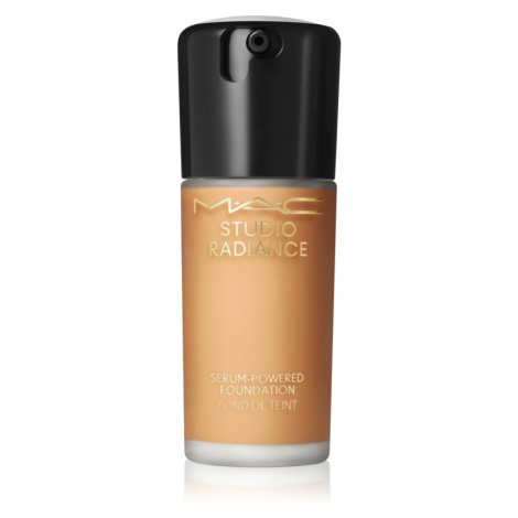 MAC Cosmetics Studio Radiance Serum-Powered Foundation hydratační make-up odstín NC47 30 ml