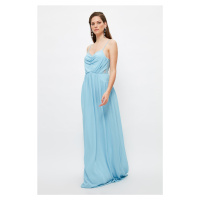 Trendyol světle modrý límeček detailní večerní šaty