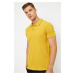 Koton Pánské žluté rolákové tlačítko s detailním límcem a pruhovanými rukávy Slim Fit tričko