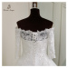 Svatební šaty pro nevěstu s odhalenými rameny