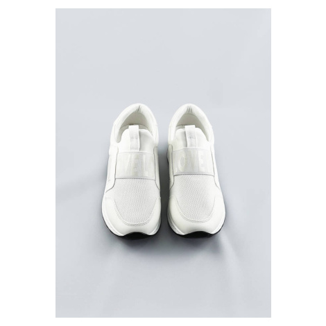 Bílé dámské boty slip-on (C1003)