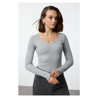 Trendyol Gray Sweetheart Neckline Long Sleeve Ribbed Flexible Snap Fastener Knitted Bodysuit