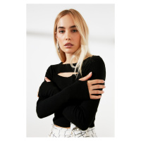 Dámská halenka Trendyol Crop