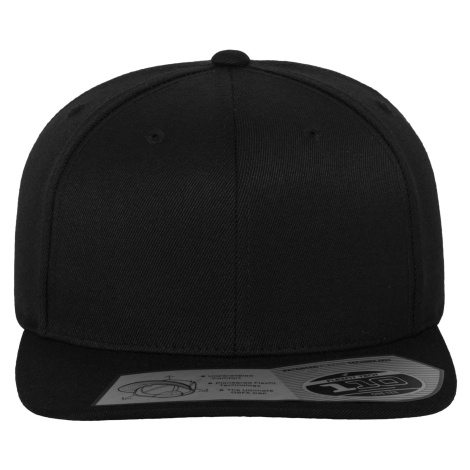 110 Fitted Snapback černý Flexfit