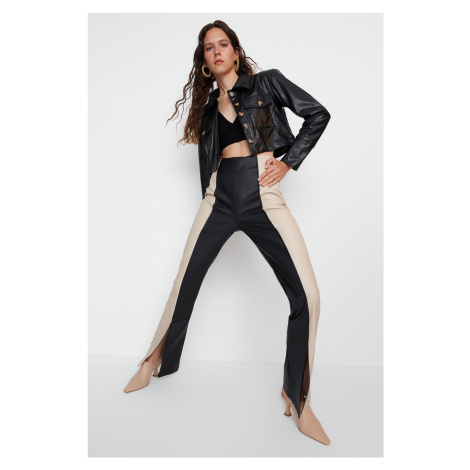Trendyol Black Flare Woven Color Block Štěrbinové kalhoty z umělé kůže