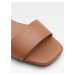 Hnědé dámské kožené sandály na nízkém podpatku ALDO Dorenna