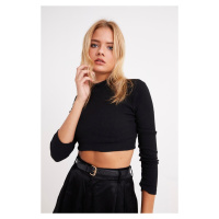 Cool & Sexy Women's Black Half Turtleneck Crop Blouse CG113