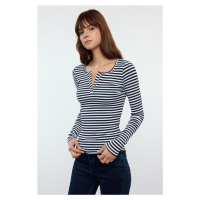 Trendyol Navy Blue Striped Snap Fastener Fitted Flexible Knitted Blouse