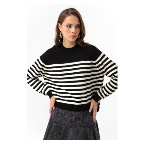 Lafaba Women's Black Turtleneck Striped Knitwear Sweater