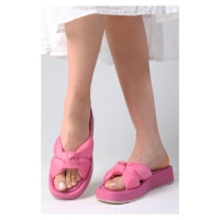 Mio Gusto Fuchsia Color Blunt Toe Inflatable Banded Women's Flat Slippers