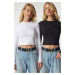 Happiness İstanbul Women's Black and White Basic 2 Pack Knitted Crop Blouse