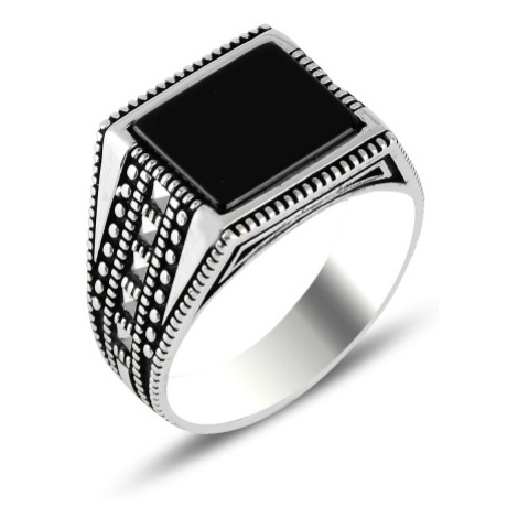 OLIVIE Pánský stříbrný prsten ONYX 5705