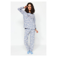 Trendyol Gray Fleece Cloud and Heart Patterned Tshirt-Pants Knitted Pajamas Set