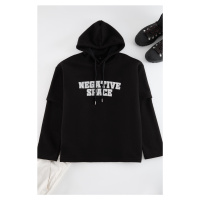 Trendyol Ecru Oversize/Wide Cut Double Sleeve Text Printed Sweatshirt