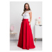 Červená dlouhá sukně