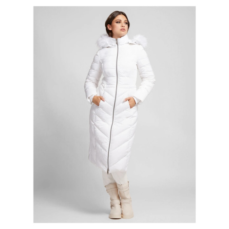 Bílý dámský prošívaný kabát s odepínací kapucí Guess Caterina | Modio.cz