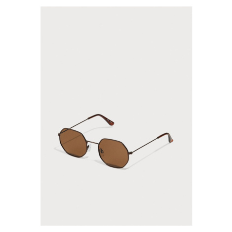 Sluneční brýle Pier One