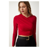 Happiness İstanbul Women's Red Ruffle Detailed Crop Sandy Blouse