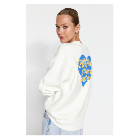 Trendyol Thick Ecru with Fleece Inside. Embossed Chest and Back Print Oversized Knitted Sweatshi