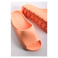 Oranžové pryžové pantofle na platformě Quinn