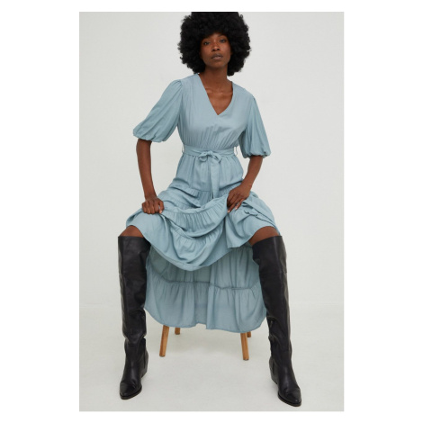 Šaty se směsí hedvábí Answear Lab mini