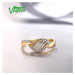 Zlatý prsten s propletením v elegantním stylu Listese