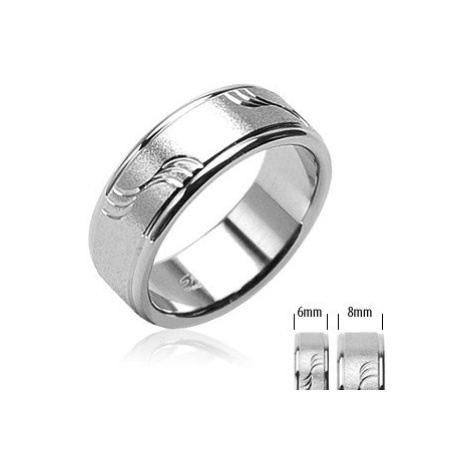 Ocelový snubní prsten matný s vlnkami a lesklými okraji Šperky eshop