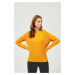 Cable-knit sweater - yellow