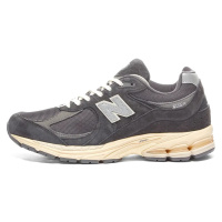 New Balance 2002R Black Dark Grey